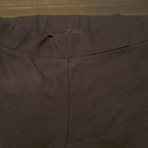 WOMEN’S Large Black Leggings - Picture 4 of 4